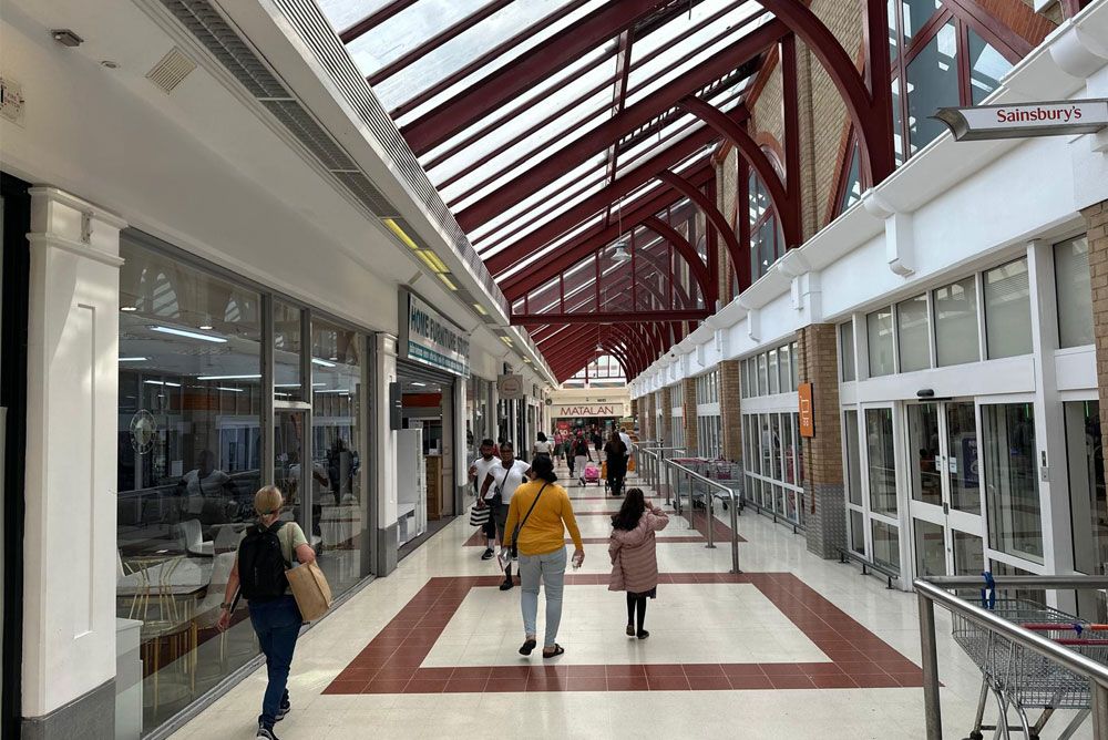 Final call to enter our Kingsland Shopping Centre Logo Design Competition – £2,000 prize for the winner and £500 for each finalist!